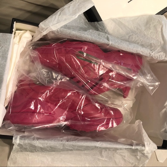 Sold - Picture 3 of 9